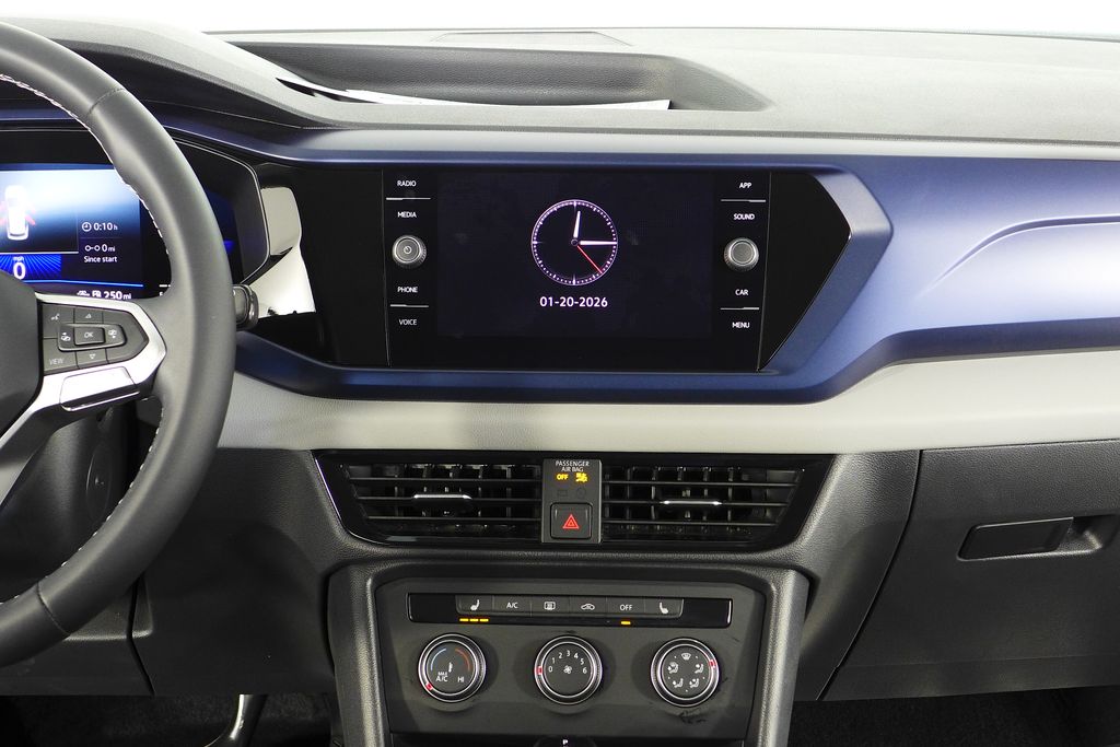 Thumbnail: 2022 Volkswagen Taos - 25