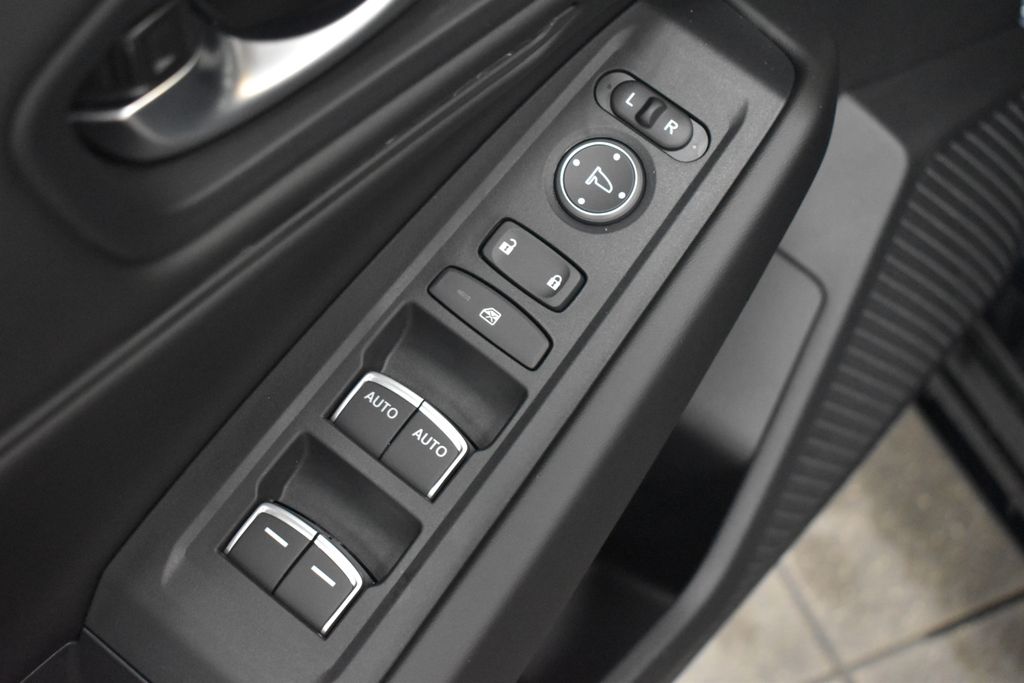 Thumbnail: 2025 Honda Accord - 9