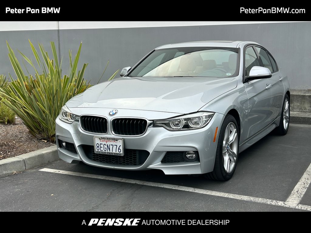 Thumbnail: 2018 BMW 3 Series - 1