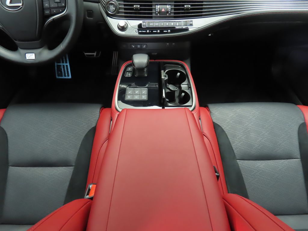 Thumbnail: 2024 Lexus LS - 16