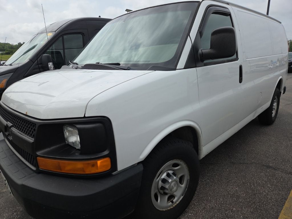 2015 Chevrolet Express Cargo 2500 RWD