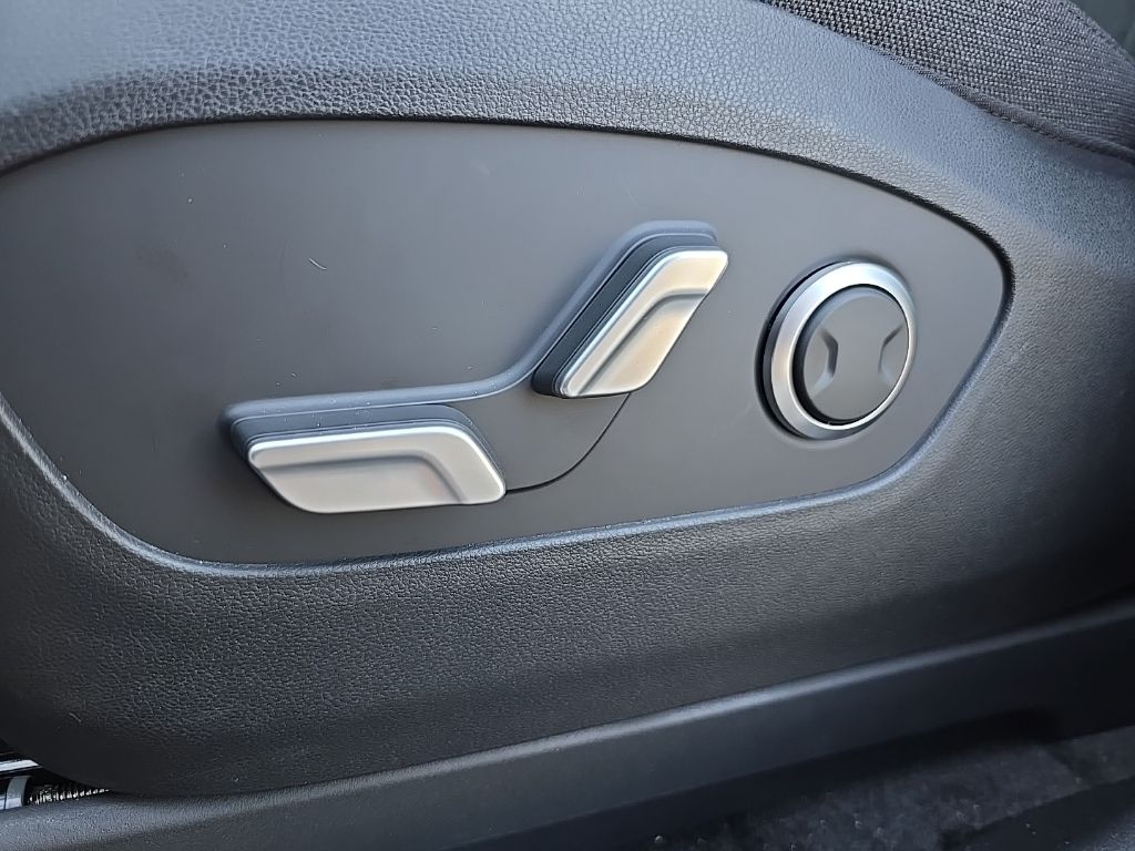 Thumbnail: 2026 Hyundai Ioniq - 16