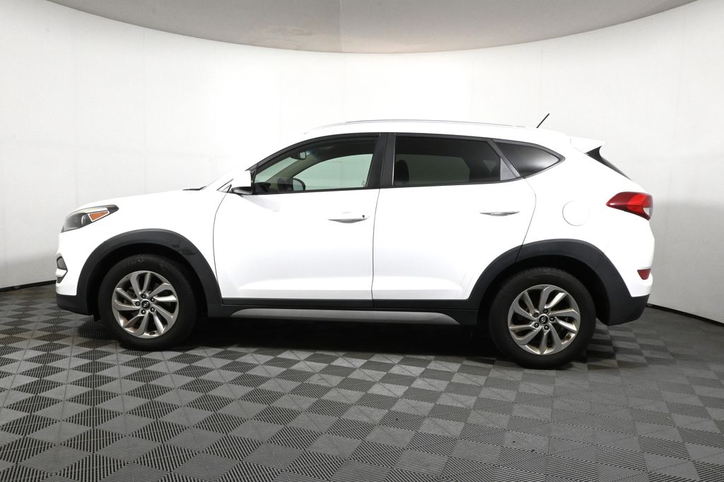 Thumbnail: 2017 Hyundai Tucson - 2