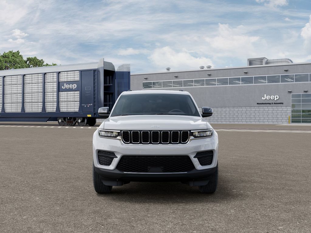 New 2026 White Jeep Laredo X image 6