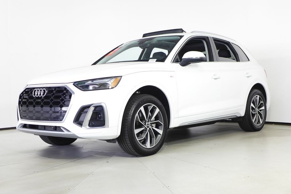 Thumbnail: 2022 Audi Q5 - 2