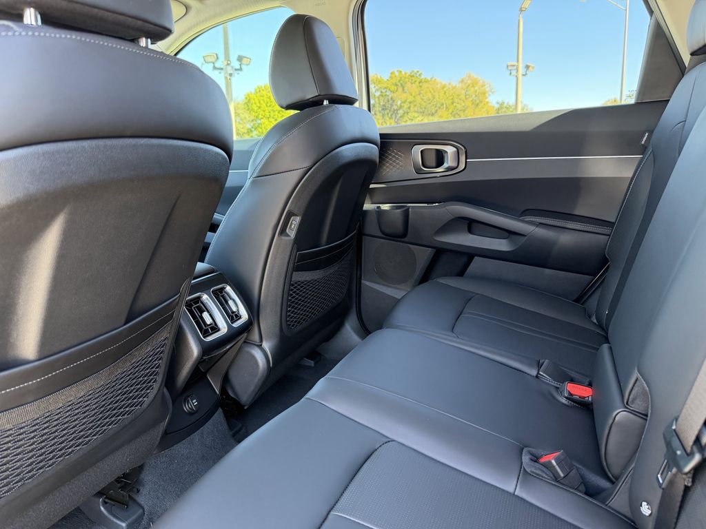 new 2026 Kia Sorento car, priced at $31,271