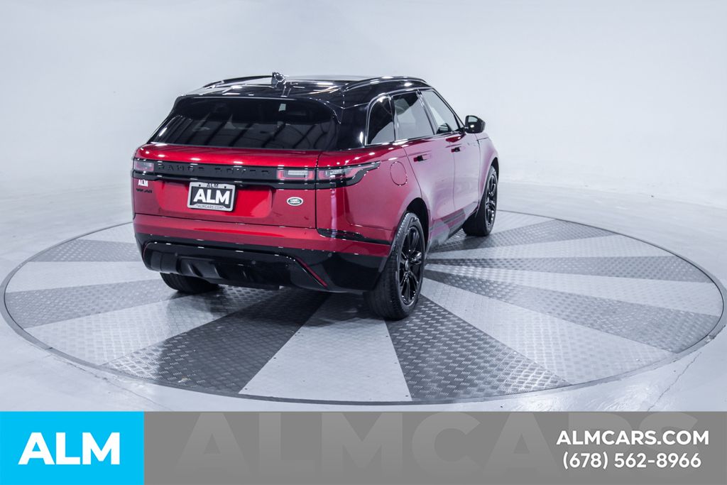 Used 2022 Red Land Rover P250 R-Dynamic S image 9