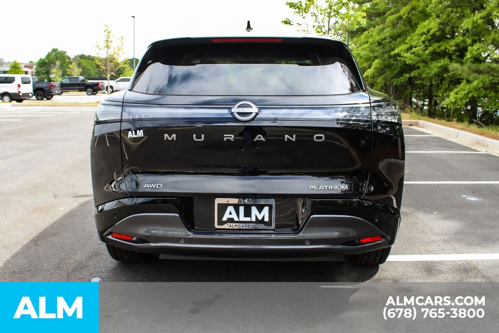 Used 2025 Black Nissan Platinum image 11