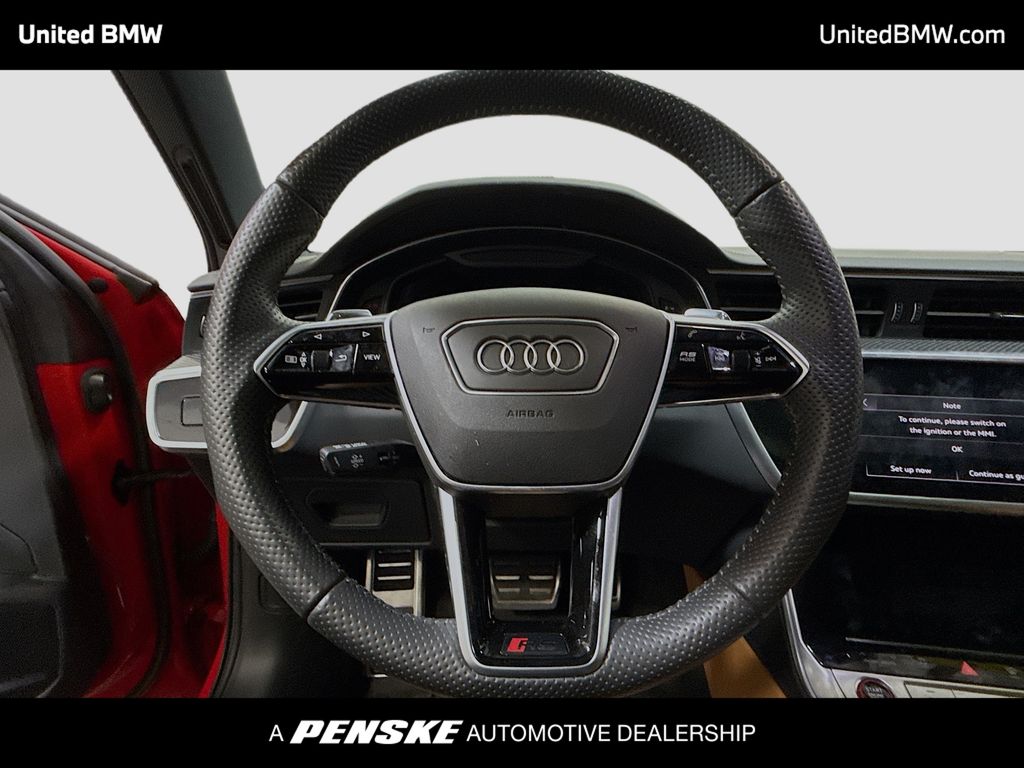 Thumbnail: 2021 Audi RS 6 - 6