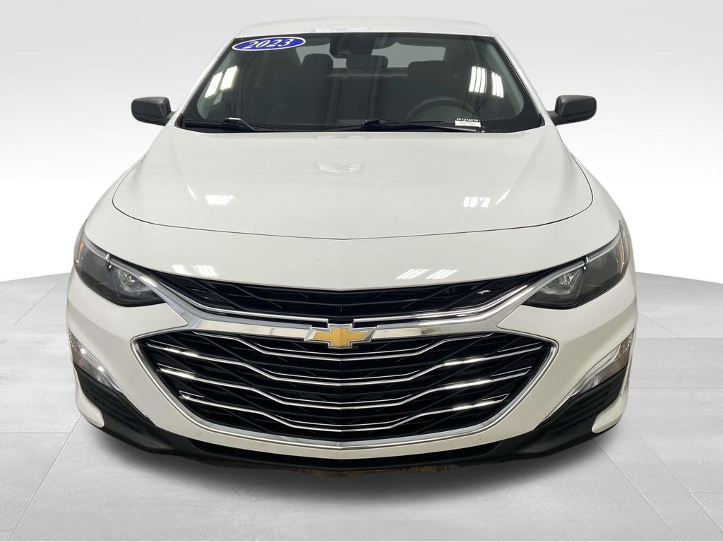 2023 Chevrolet Malibu LS photo 6