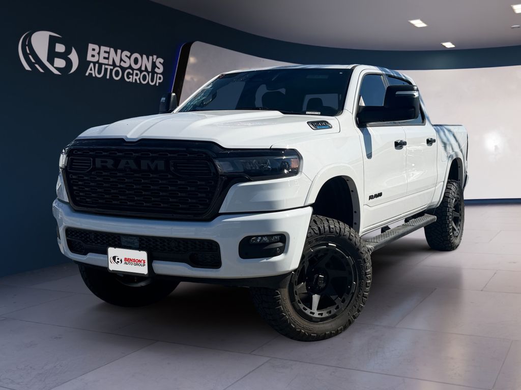 2025 RAM 1500 Big Horn Crew Cab 4WD
