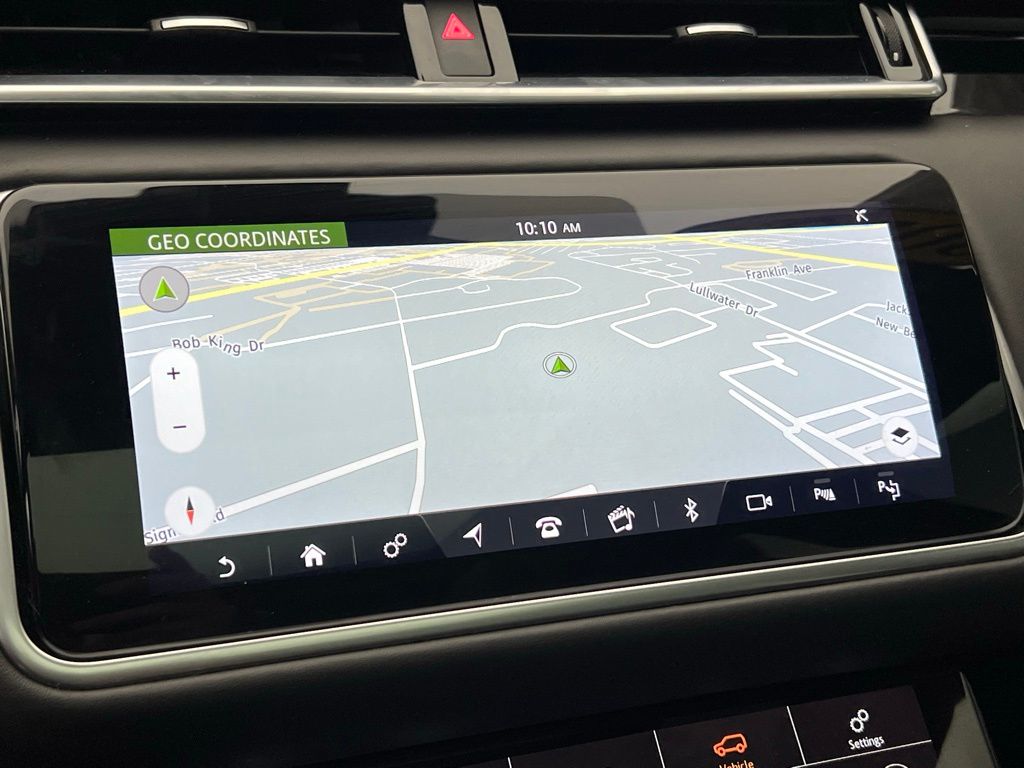 Thumbnail: 2020 Land Rover Range Rover Velar - 14