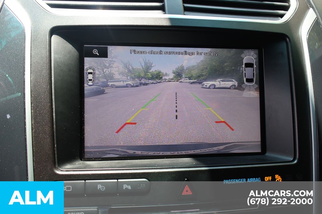 Used 2016 Black Ford Platinum image 36