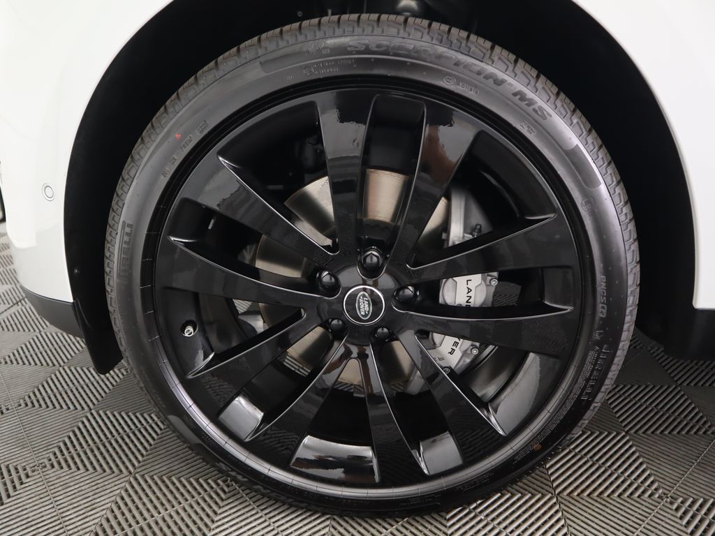 2025 Land Rover Range Rover Sport SE 31