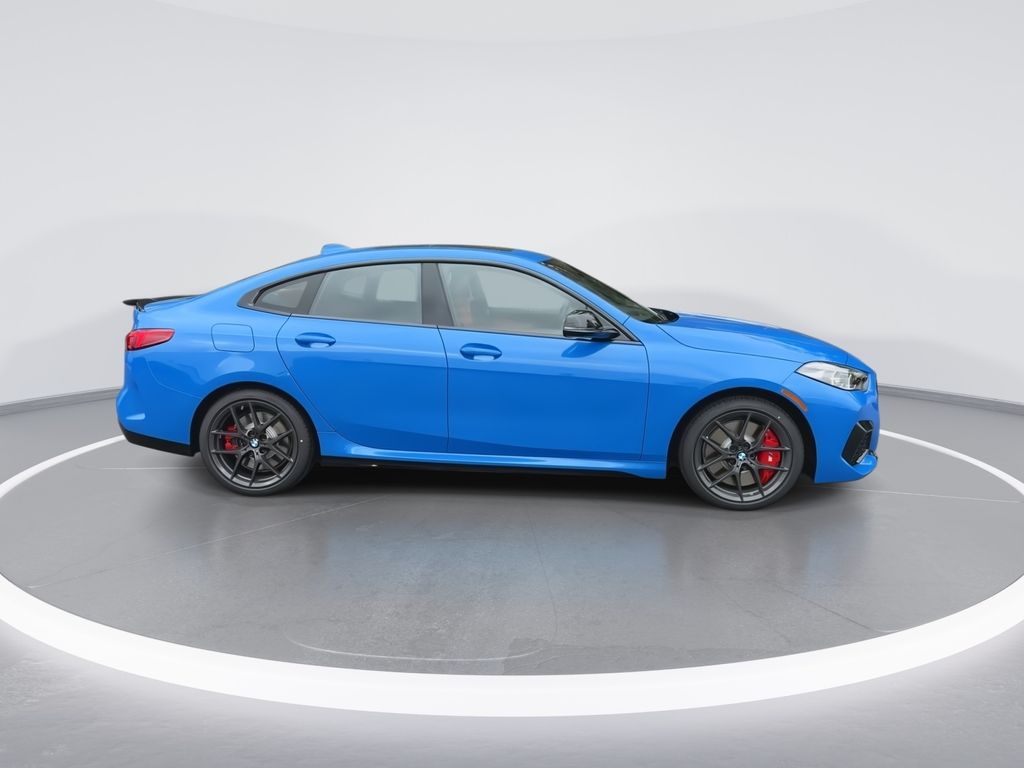 2024 BMW 2 Series M235i xDrive 9