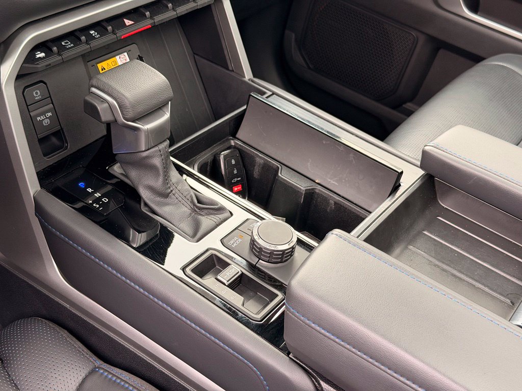 2024 Toyota Sequoia Platinum Lunar - Jim Hudson Acura - Image 23