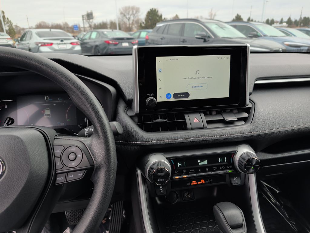 View vehicle photo 7