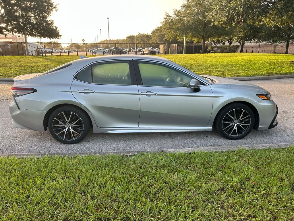 Thumbnail: 2023 Toyota Camry - 6