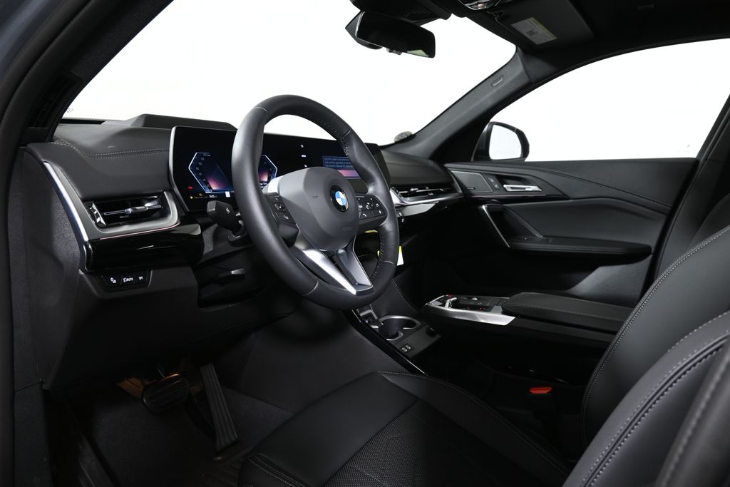 Thumbnail: 2026 BMW X2 - 15