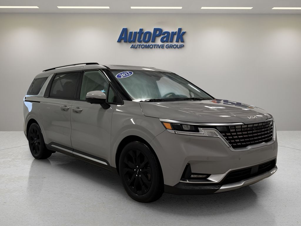 2022 Kia Carnival SX FWD