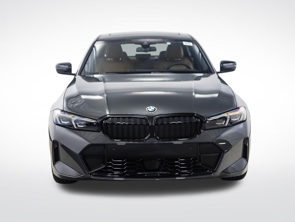 Thumbnail: 2026 BMW 3 Series - 8
