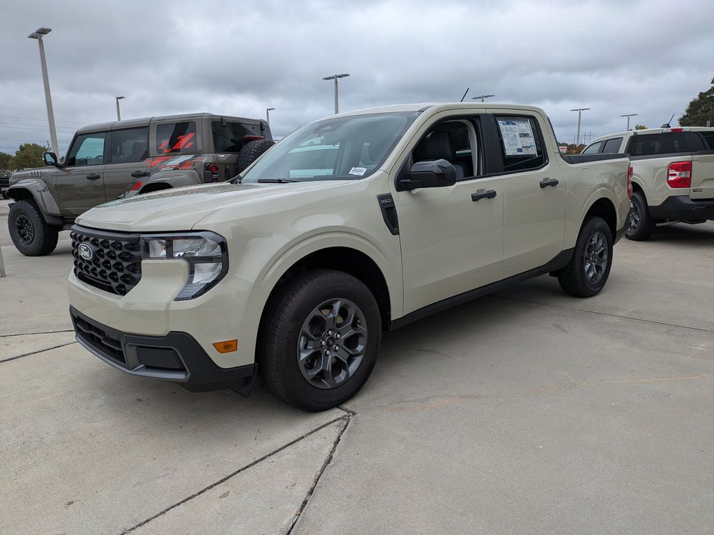 2025 Ford Maverick XLT