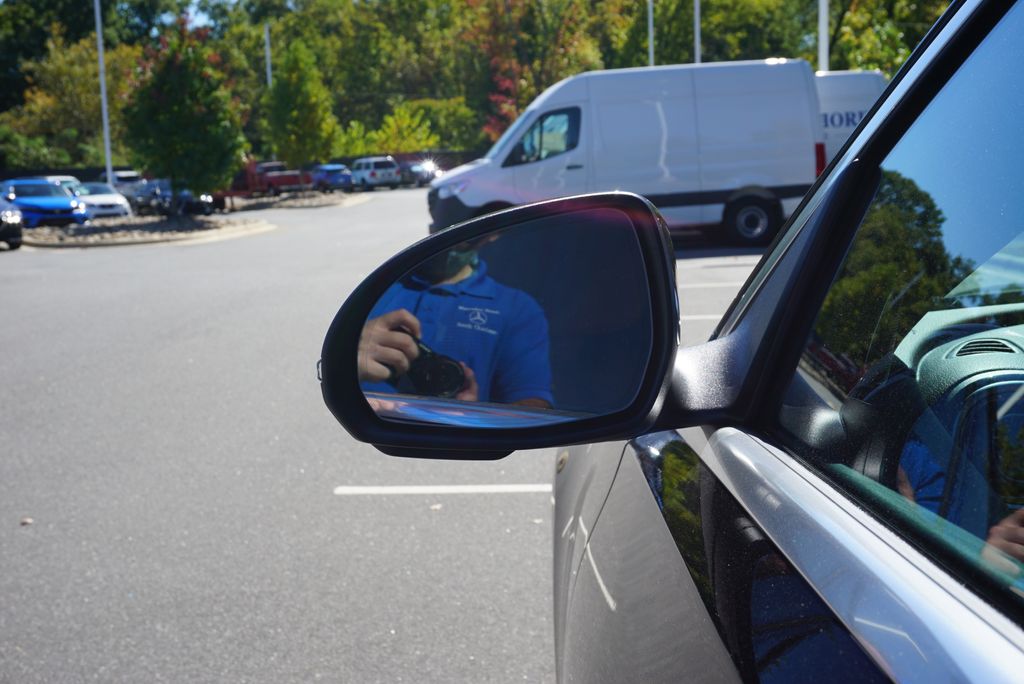 Thumbnail: 2026 Mercedes-Benz C-Class - 13