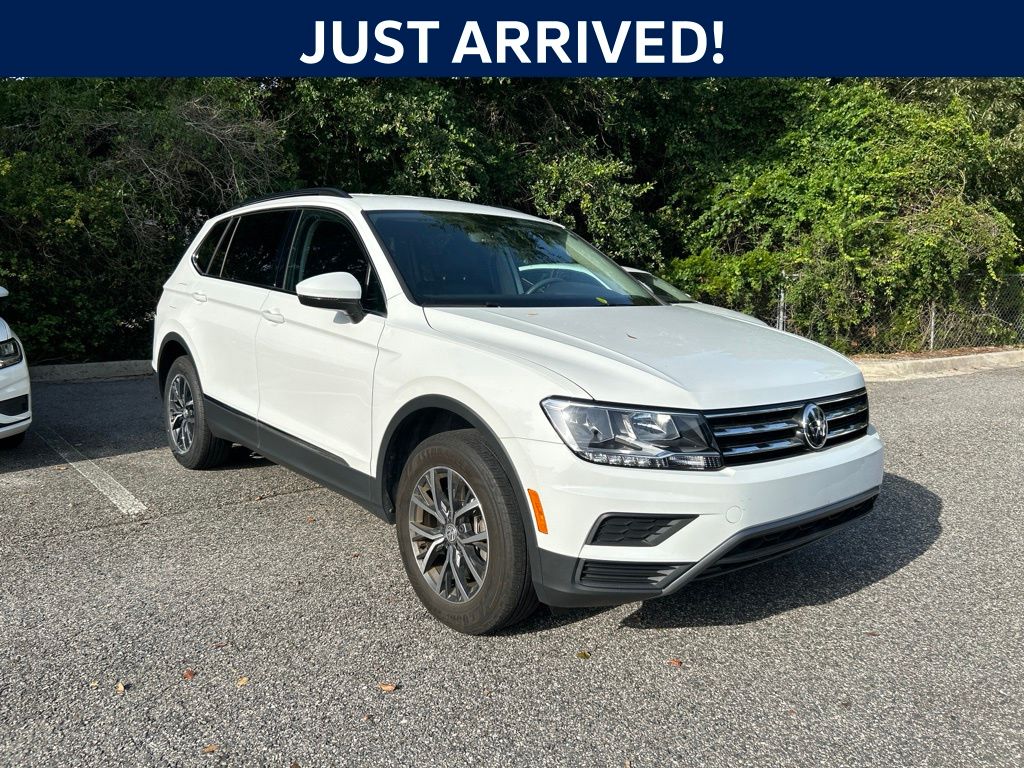 Pure White 2020 Volkswagen Tiguan SUV / Crossover Front-Wheel Drive 8-Speed Automatic