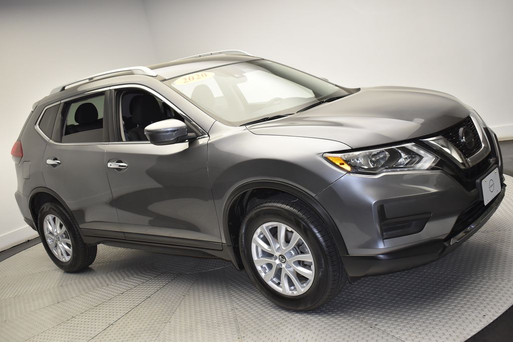 2020 Nissan Rogue SV 3