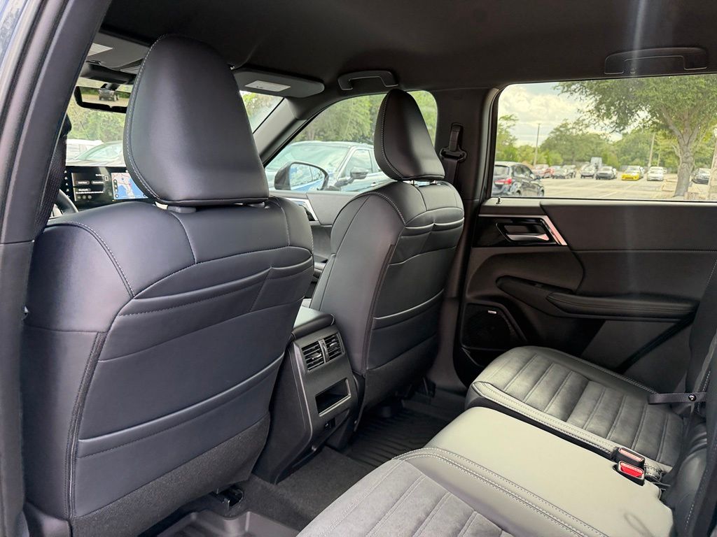 New 2026 Mitsubishi Outlander SUV