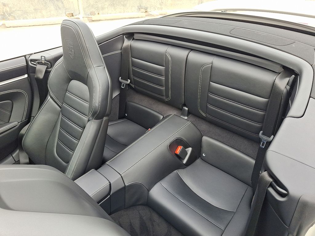 Thumbnail: 2021 Porsche 911 - 12