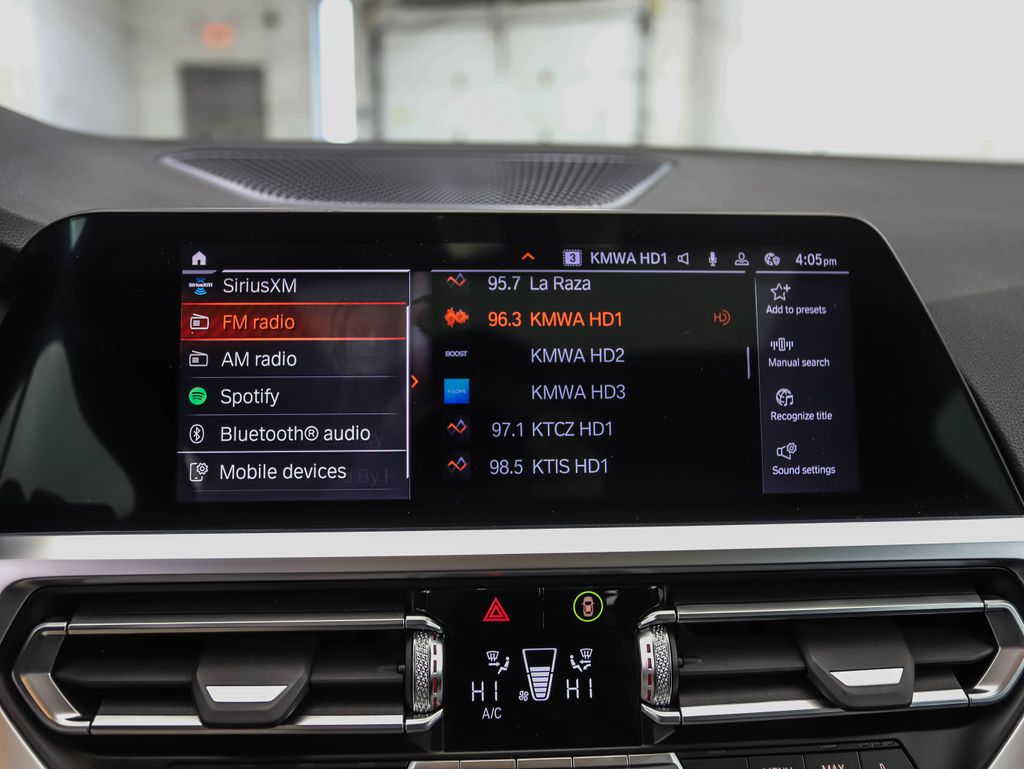 Thumbnail: 2022 BMW 4 Series - 17