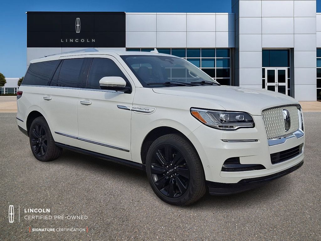 2024 Lincoln Navigator Reserve