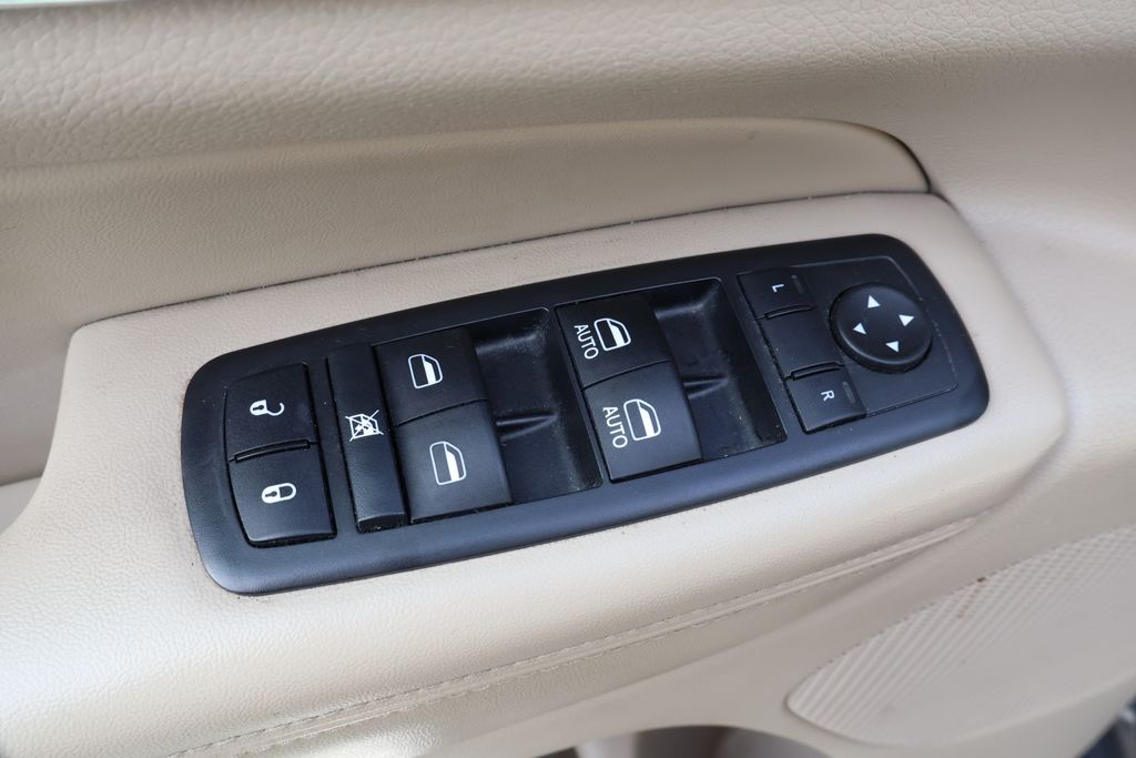 2016 Jeep Grand Cherokee Limited Edition 15