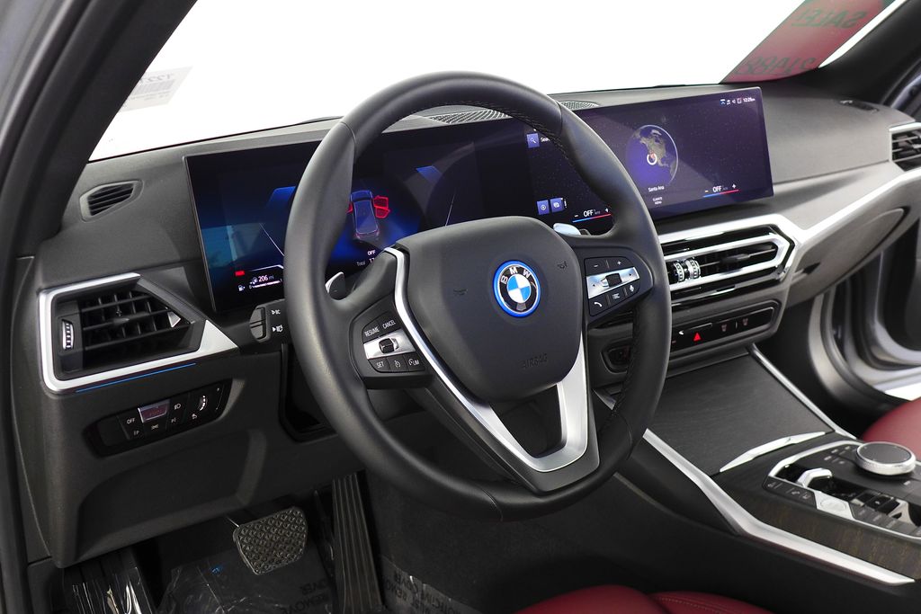 Thumbnail: 2023 BMW 3 Series - 31