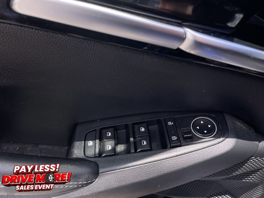 Used 2023 Kia Seltos SUV