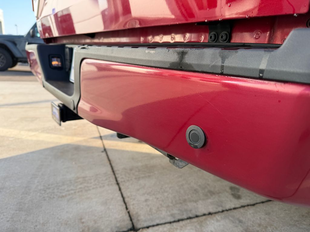 Used 2015 Red Ford Platinum image 19