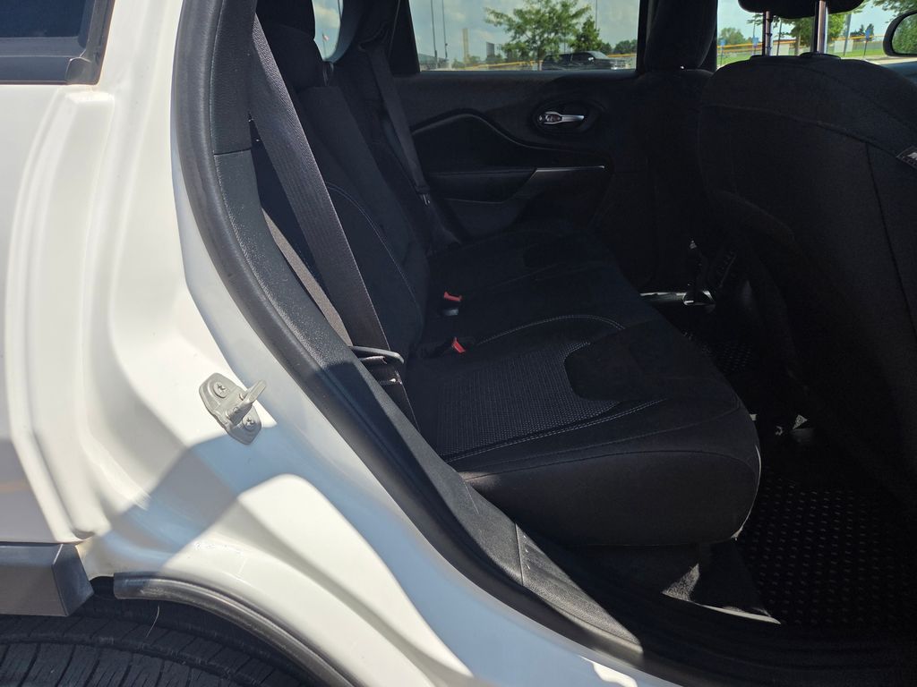 2020 Jeep Cherokee Latitude