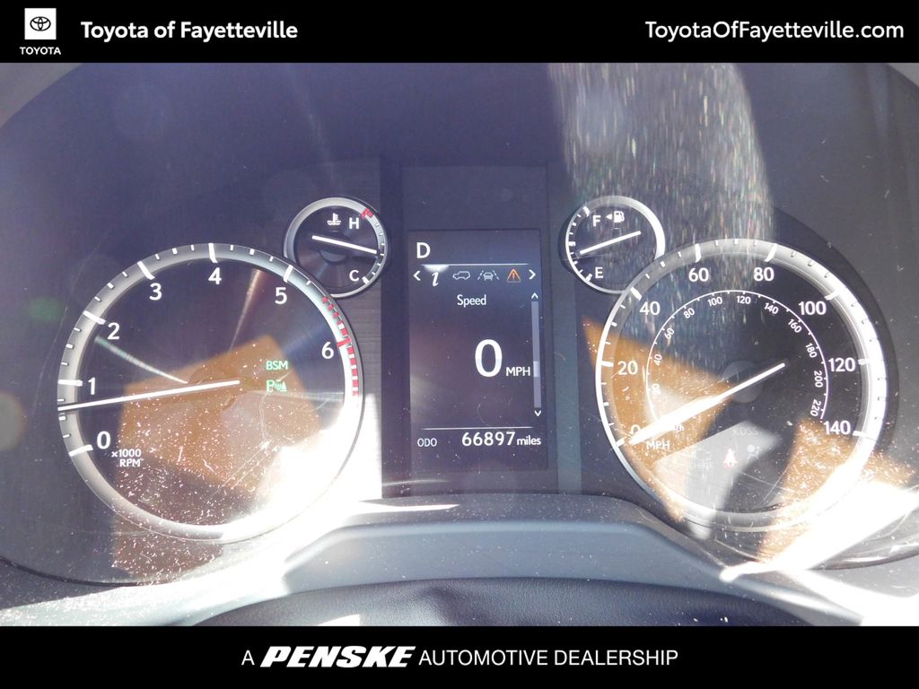 Thumbnail: 2022 Lexus GX - 12