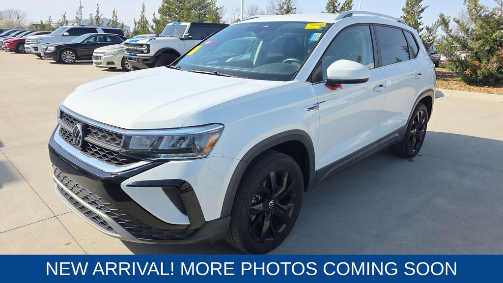 2022 Volkswagen Taos 1.5T SE