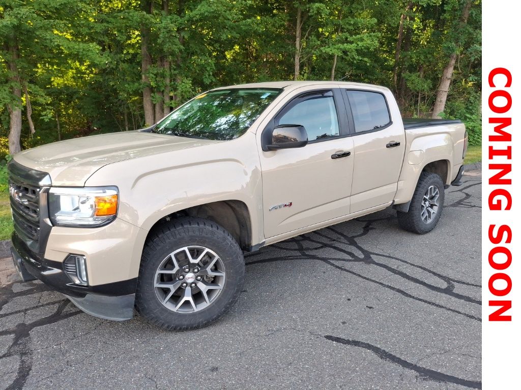 2022 GMC Canyon 4WD AT4 Crew Cab Short Box's photo
