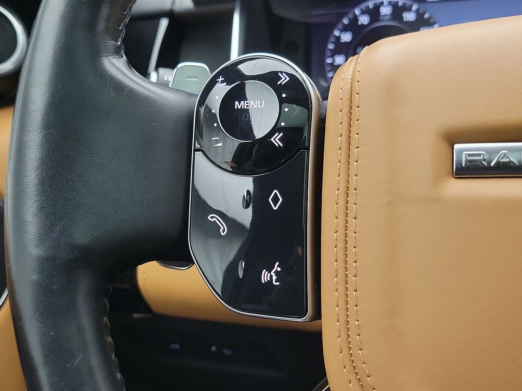 Thumbnail: 2019 Land Rover Range Rover - 21