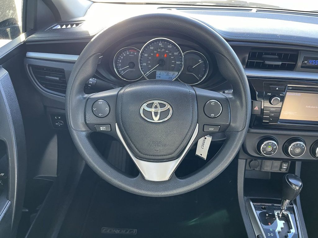 2014 Toyota Corolla L 16