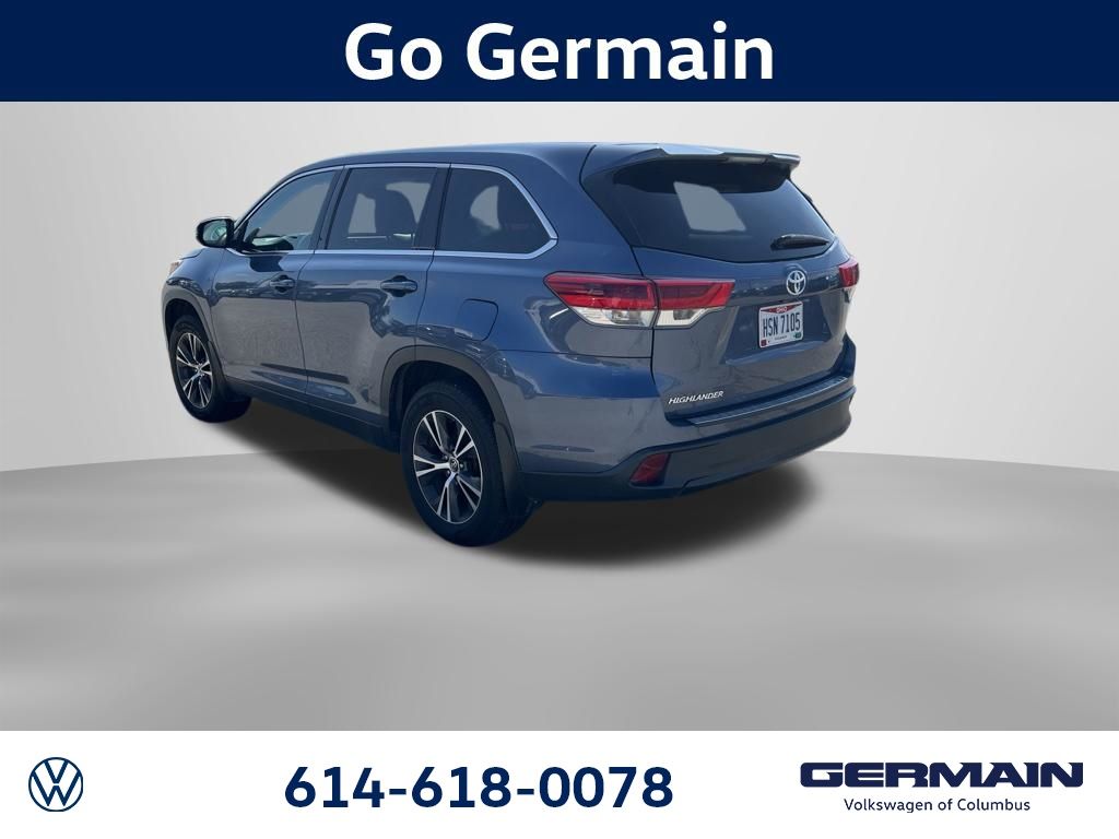 Used 2019 Blue Toyota LE image 4