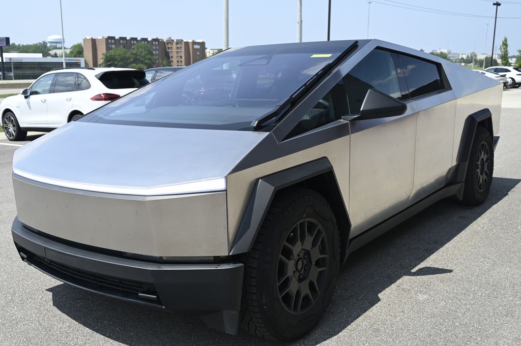 Thumbnail: 2024 Tesla Cybertruck - 1