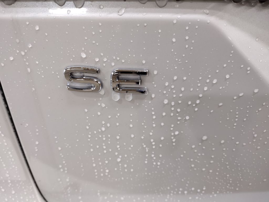 2026 Volkswagen Atlas SE w/Technology