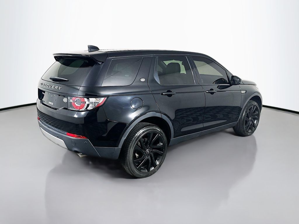 Used 2018 Black Land Rover SE image 7