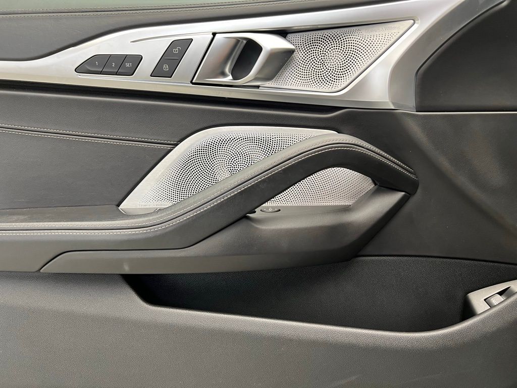 Thumbnail: 2019 BMW 8 Series - 25