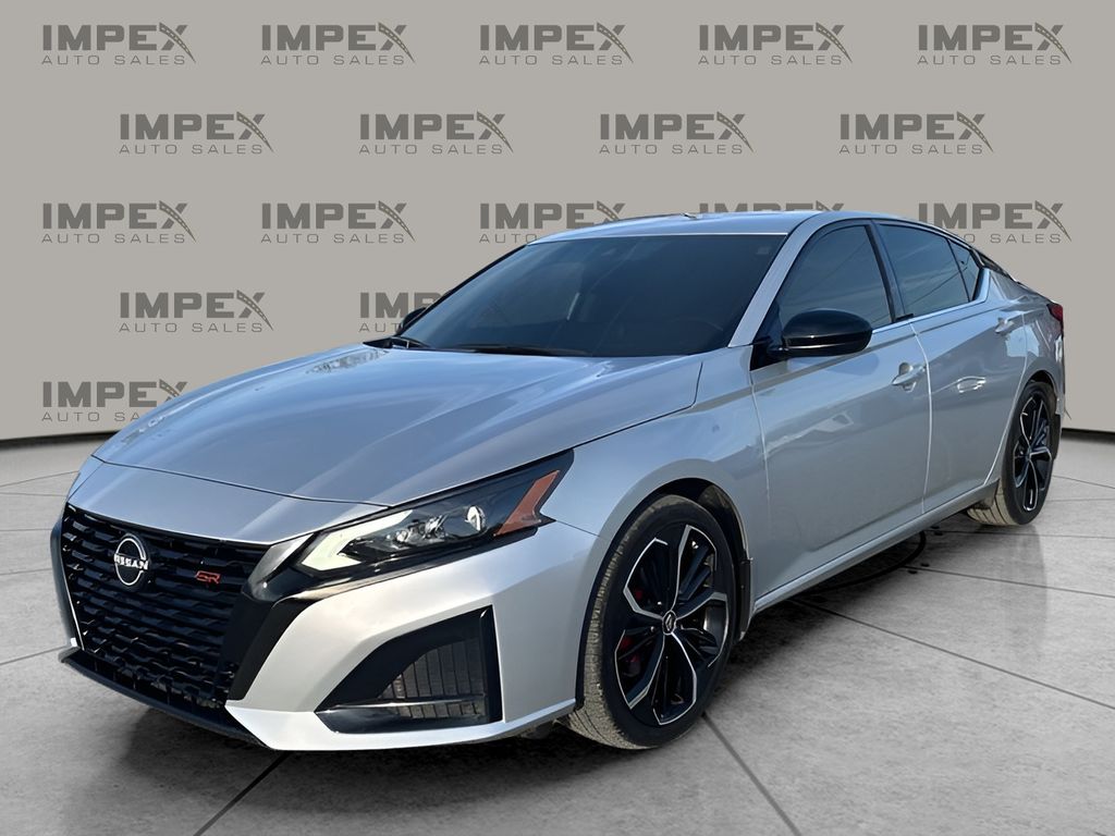 2023 Nissan Altima 2.5 SR's photo