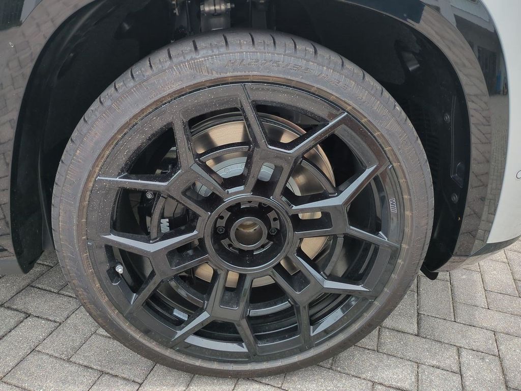 New 2026 White BMW Label image 11